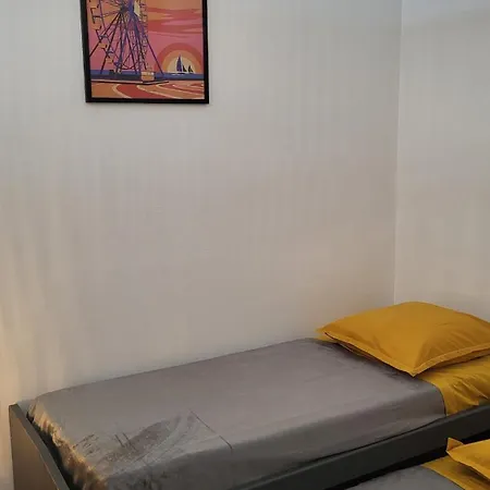 De Charme, Face A L'ocean Apartment *